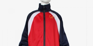 湖南小學(xué)生校服定做需要注意的事項(xiàng)合集