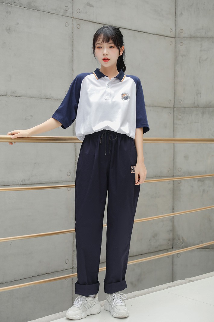 湖南校服定制案例——長郡女生校服效果展